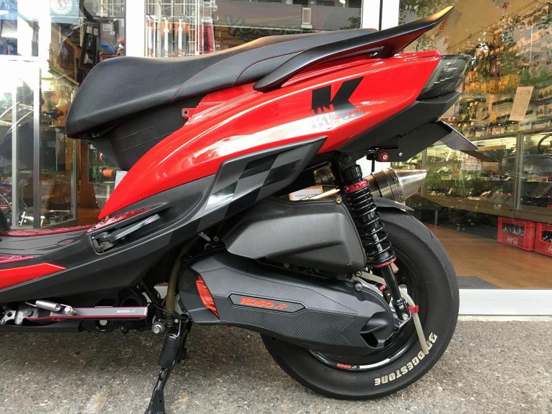 KOSO軽量クランクケースカバー レッド シグナスX 4・5型/BW'S R/125 2型