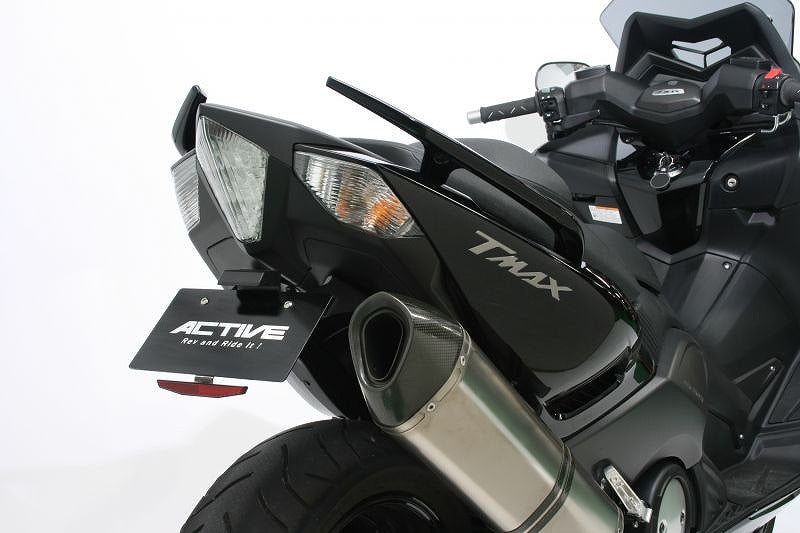 T-MAX530 12-15 Fender Eliminator Kit Black with LED License Plate Light