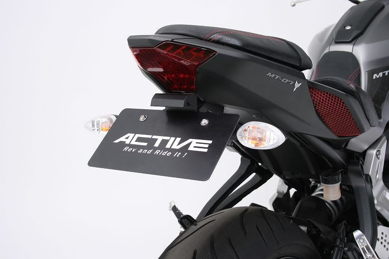 MT-07 14-17 Fender Eliminator Kit Black with LED License Plate Light