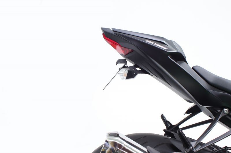 Fender Eliminator Kit with LED License Plate Light, Black, ZX-6R