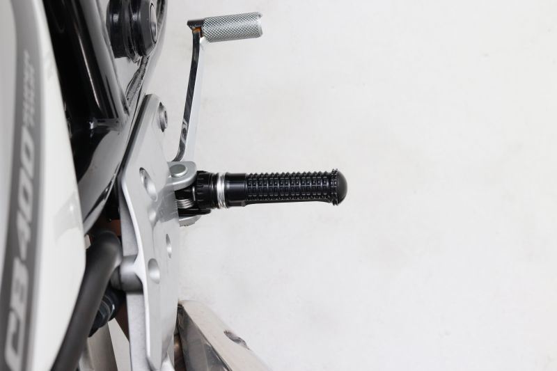 Step Bar Rider Side Black 72mm CB400SF GB350/S V-Strom 250