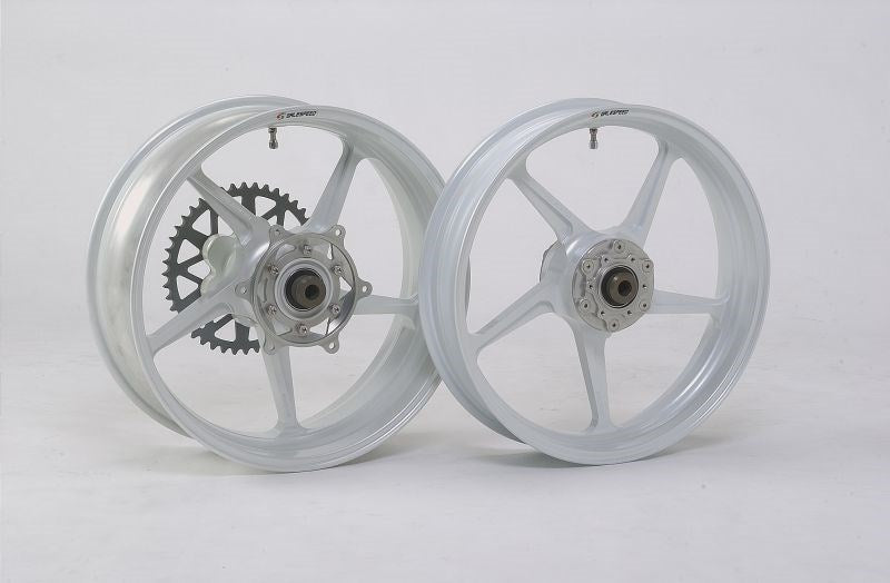 リアホイール TYPE-C ソリッドホワイト 550-17 1本入 Z900 18-22/Z900RS 18-22/CAFE 18-22