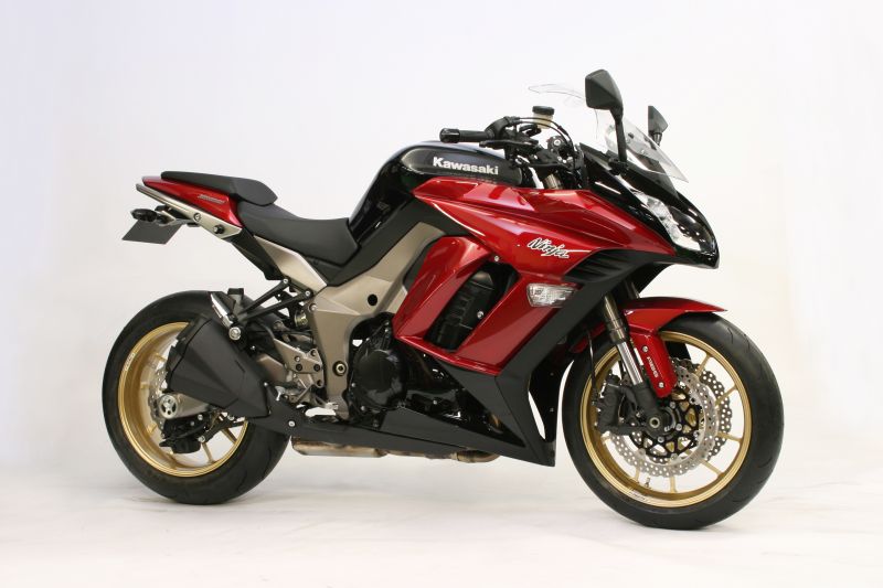 リアホイール TYPE-R ゴールド 600-17 1本入 ニンジャ1000 11-19/SX 20-21/Z1000 17-21(ABS可)
