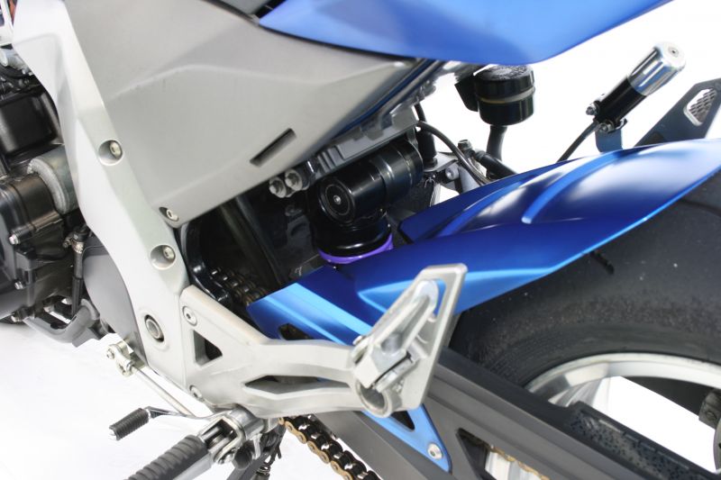 Rear Shock Piggyback Body with HPA T463Q Monoshock Z1000
