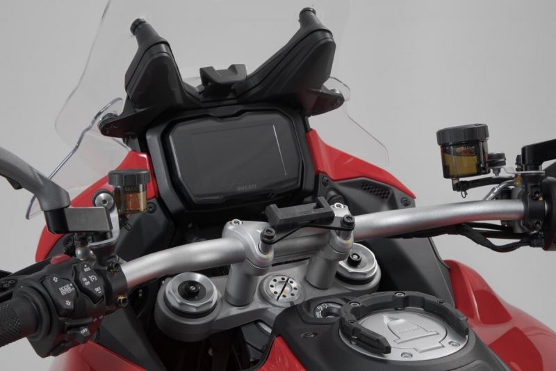 Handlebar GPS Mount Black Multistrada V4