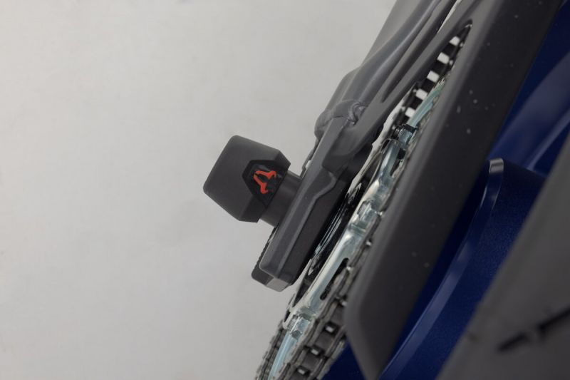 Axle Slider Set Black Rear MT-09 Left/Right
