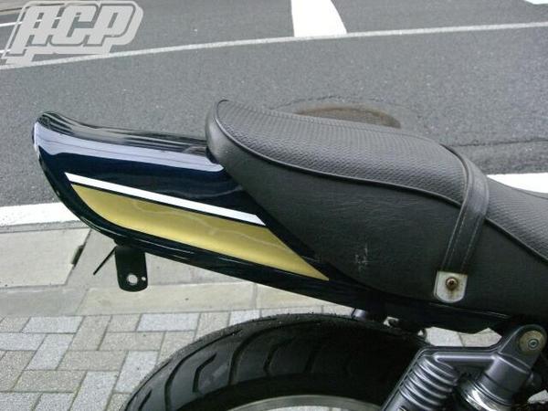ゼファー400 Z2タイプ テールカウル FRT037 – バイクマン