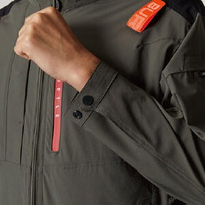 ACブルゾン ブラック