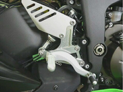 ハイパーバンク バックステップ シルバー 固定式 ZX-6R – バイクマン