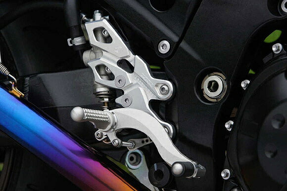 Hyper Bank Rear Sets Silver Foldable ZZ-R1400