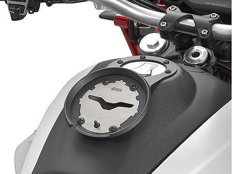 デイトナ 17068 GIVI ジビ タンクロック用アタッチメント BF46 V85 TT タンクバッグ用