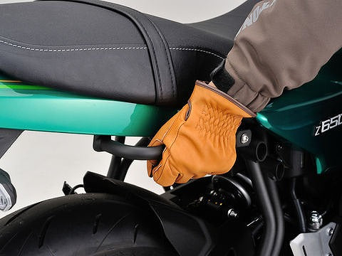 Assist Grip, Right, Black, Pipe Diameter: φ15.9, Z650RS