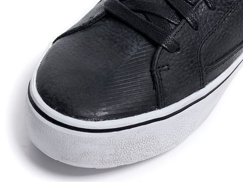 ストリート3 Waterproof ブラック/ブラック/ホワイト