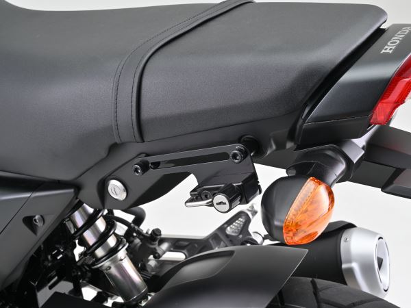 ヘルメットホルダー グロム