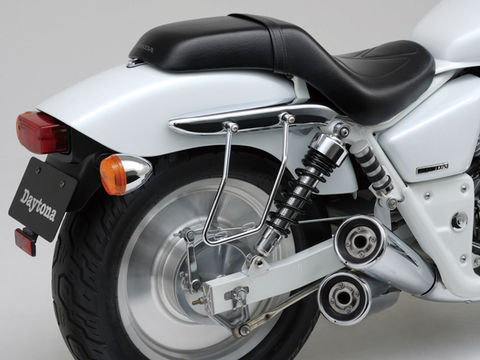 サドルバックサポート 車体右側 クローム V TWIN MAGNA250 Vツインマグナ250