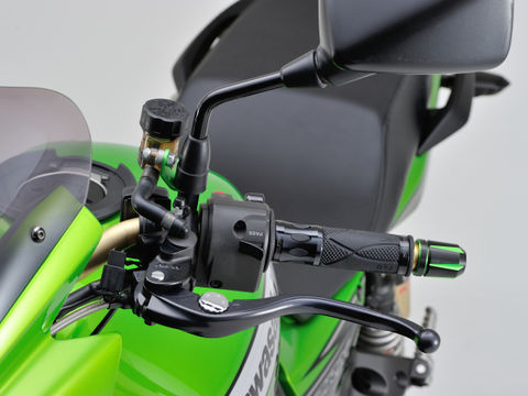 NISSIN ラジアルクラッチマスターシリンダー 縦型Φ19 ブラック/ブラックレバー スモークタンク