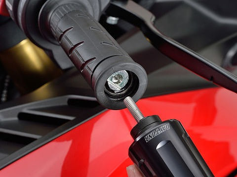 デイトナ 99837 ヘビーウエイトバーエンド リボルバー ブラック M6 ホンダ車 M6タイプ ハンドル バーエンド オプションパーツ