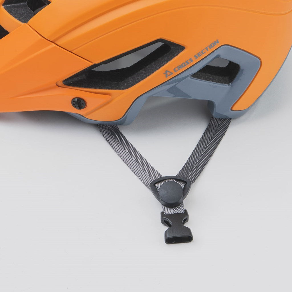 ベイシスハーフシェルヘルメット マットパパイヤ