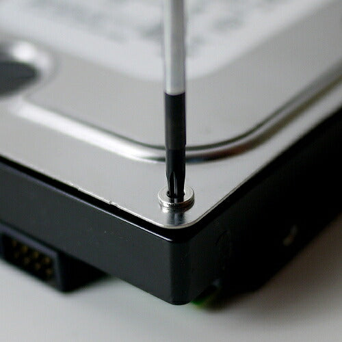 特殊ネジ用ドライバー サイズ:全長146mm 形状:トルクスT5 先端サイズ:1.4mm 先端長:10mm 軸長:75mm 軸径:3.0mm グリップ径:φ15mm