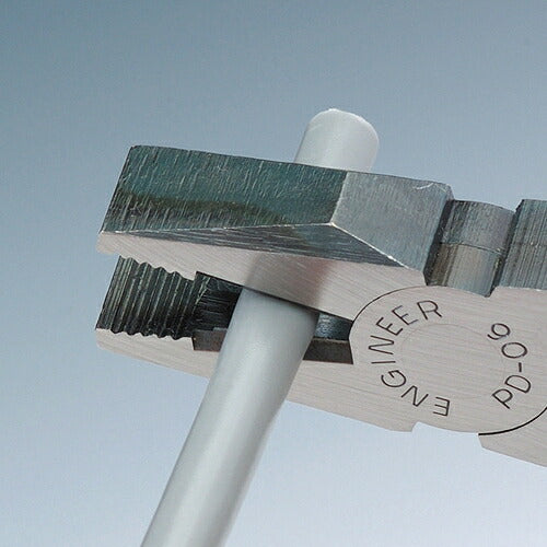 電工ペンチ 150mm サイズ:165X50mm 材質:S58C 刃部硬度:HRC60±4 切断能力:鉄線φ2.2mm