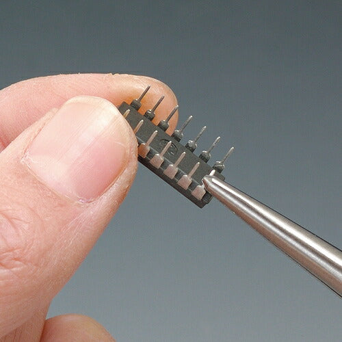 ミニチュアロングノーズペンチ ペンチ サイズ:141X55mm 材質:S58C 本体硬度:HRC46±4