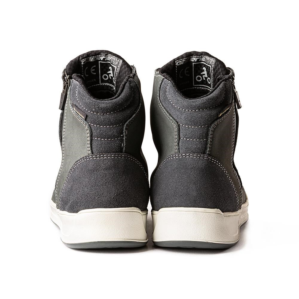 Voyager CDG GORE-TEX Gray
