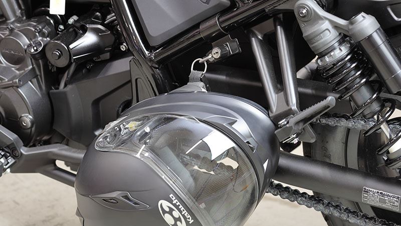 Helmet Lock φ32 Clamp Type Black Rebel 1100/T Z1/Z2