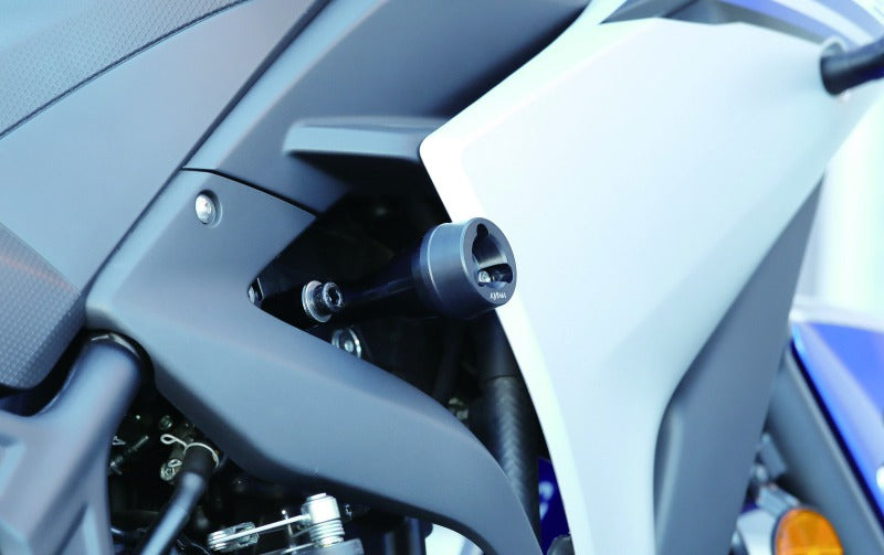 Slider Body Black YZF-R25/R3 Left and Right Set