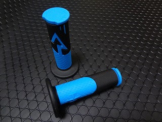 BCD ハンドルグリップ (LIGHTBLUE/BLACK)