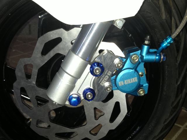 2POTキャリパー 対向 鋳造キャリパー パープル JOGZ2 アプリオタイプ2/EX グランドアクシス100等 バイク ブレーキ パーツ