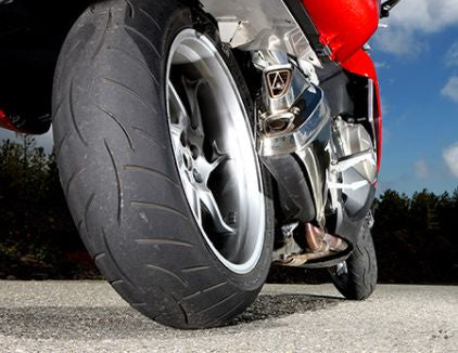 ROADTEC Z8 INTERACT 160/60 ZR 18 M/C 70W (M) Rear Radial Tubeless Type