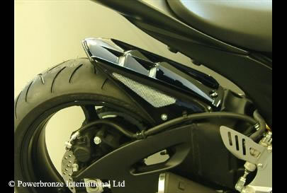 HUGGER リアインナーフェンダー ブラック/シルバーメッシュ GSXR600/750(06-10) Bタイプ