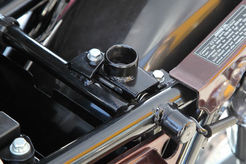 Seat Catch Set Z1/Z2