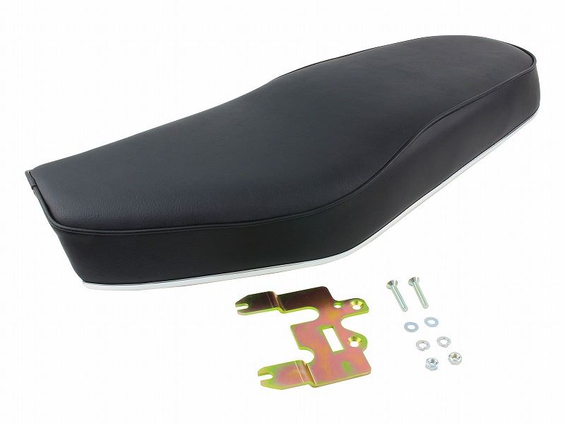 Triumph Type Seat, Black Piping, W400/650/800