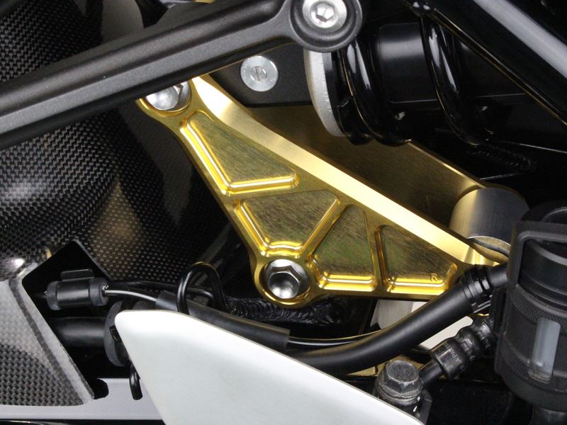 リアサスリンクプレート シャンパンゴールドゴールド Z900RS/CAFE