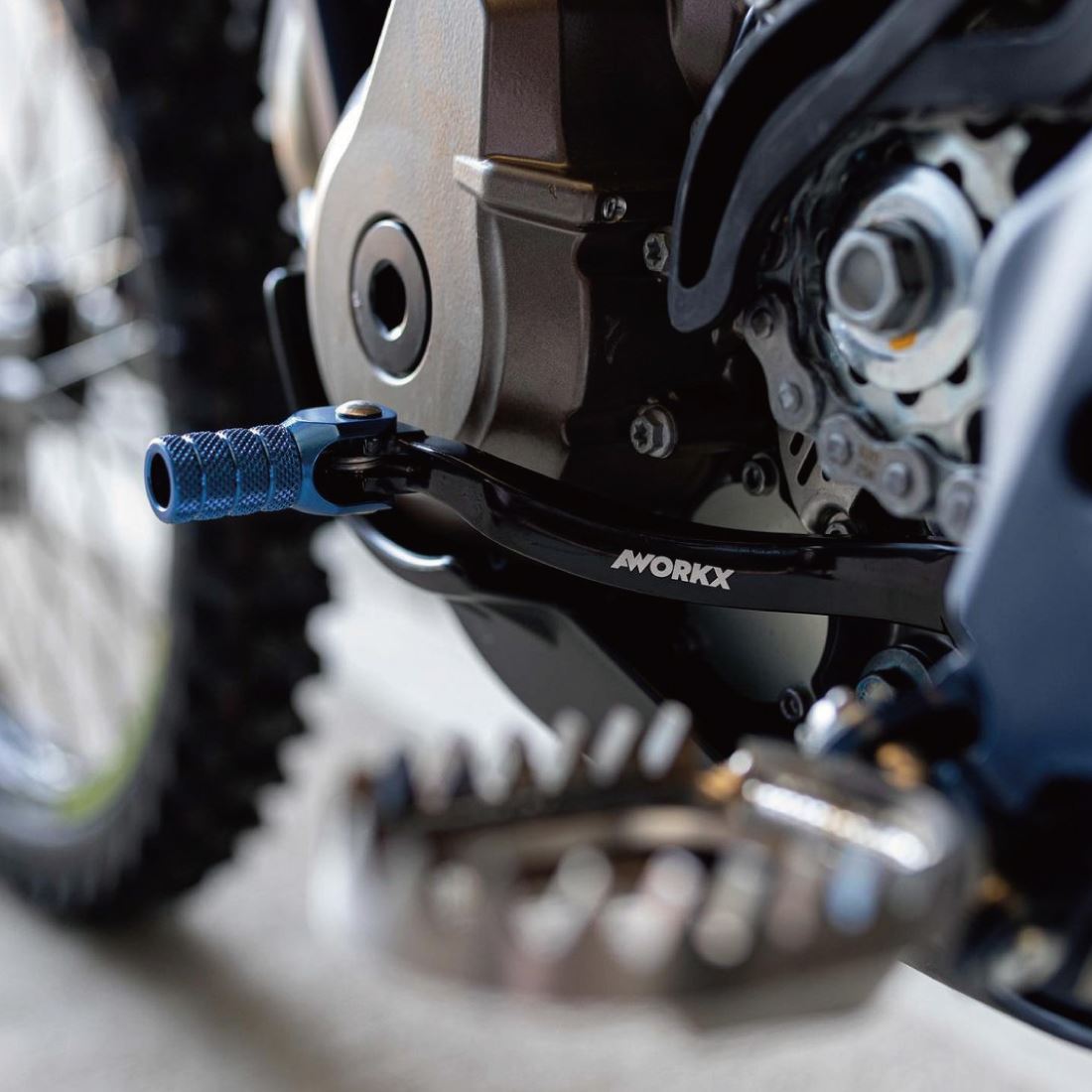 リア 鍛造フットシフトレバー ブラック/オレンジ KTM ハスクバーナ ガスガス 4Tモデル用