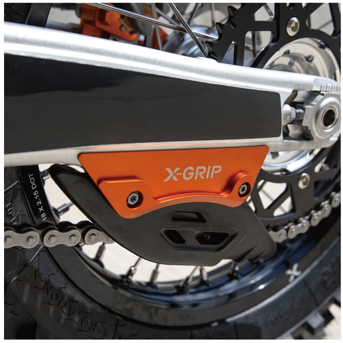 スイングアームガード オレンジ KTM ガスガス ハスクバーナ