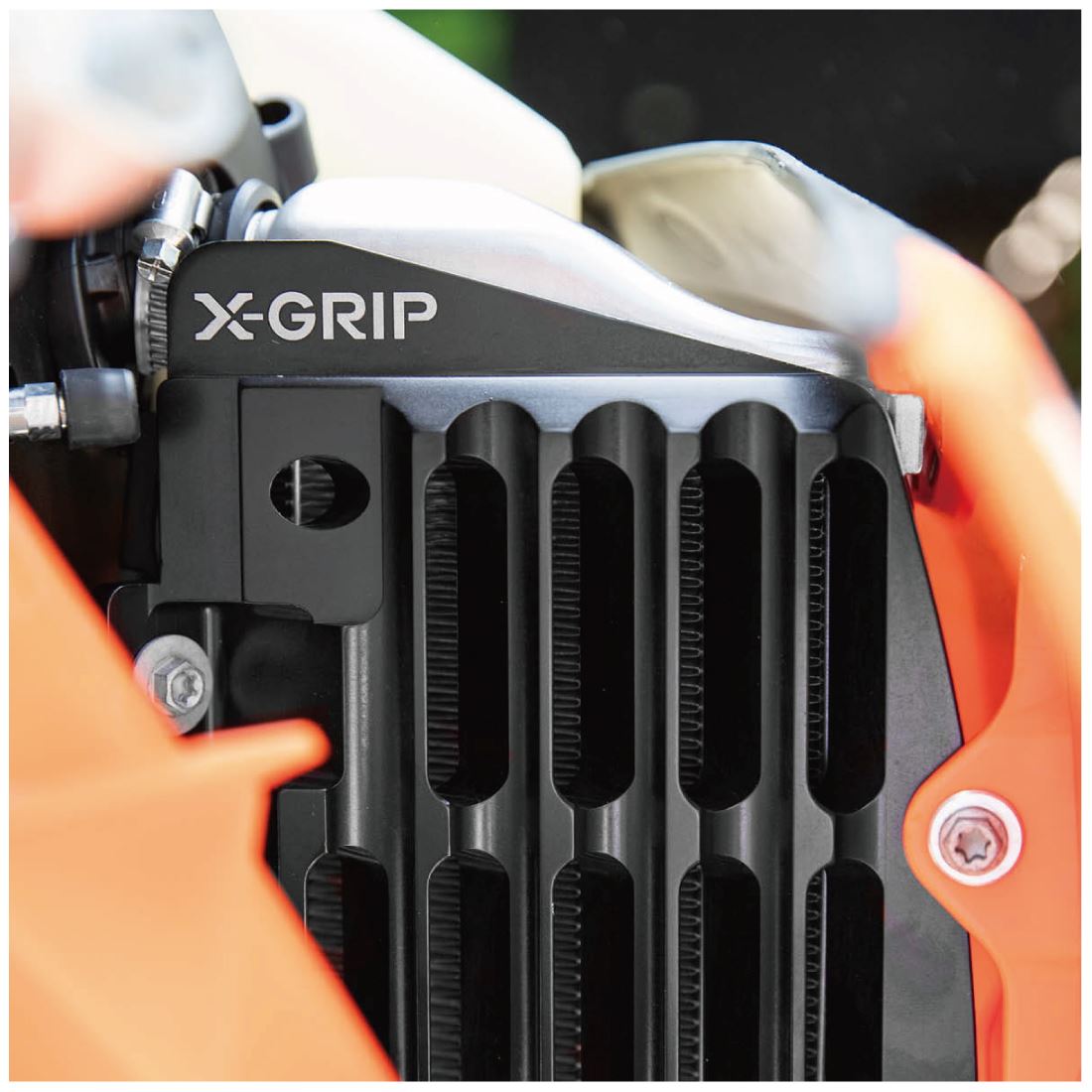 AIR FORCE ラジエーターガード ブラック KTM ハスクバーナ ガスガス