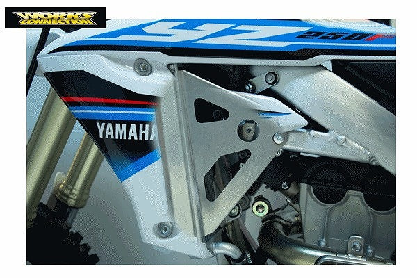 ラジエーターブレース YZF250