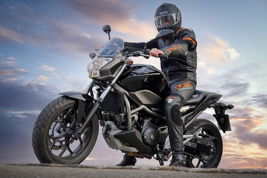 【原因と対策】バイクのセルモーターが回らないのはなぜ？対処方法から修理の費用感まで