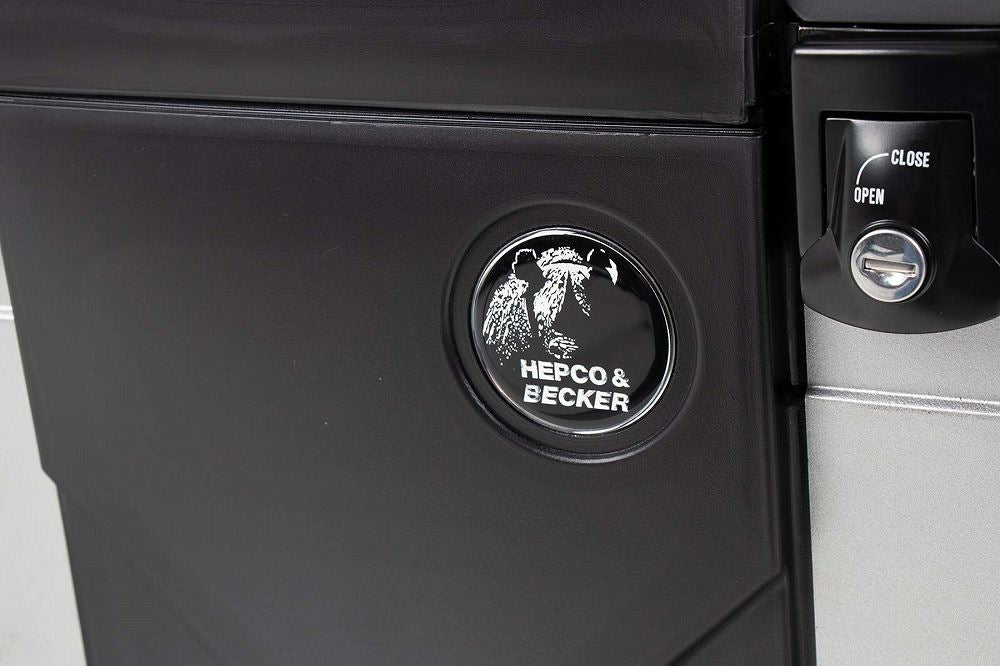 サイドケース GOBI/ゴビ ブラック/シルバー 31L 左右セット