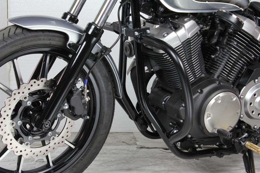 エンジンガード ブラック ボルト XVS950R SCR950