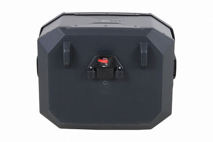 トップケース XCEED/エクシード ジェットブラック 45L