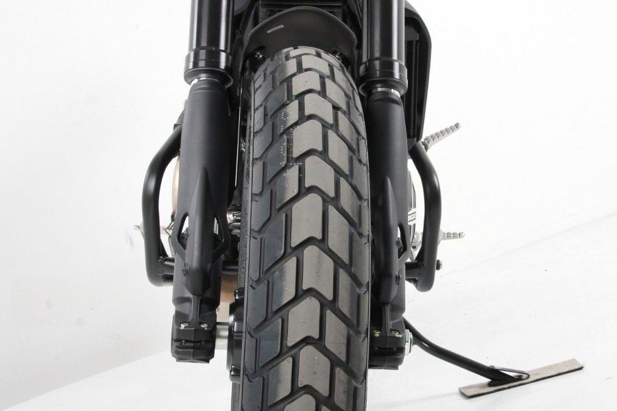 エンジンガード ブラック スクランブラー