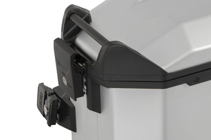 サイドケース XCEED/エクシード シルバー 38L 右側