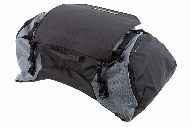 リアバッグ XTRAVEL/Xトラベル ブラック 50L 汎用