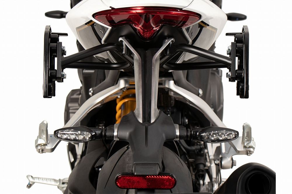 C-Bowサイドキャリア ブラック スピードトリプル1200RS/RR