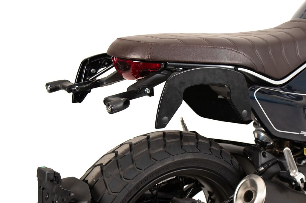 C-Bowサイドキャリア ブラック スクランブラー800