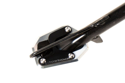 サイドスタンド エンラージメント シルバー/ブラック GSX-S1000GX