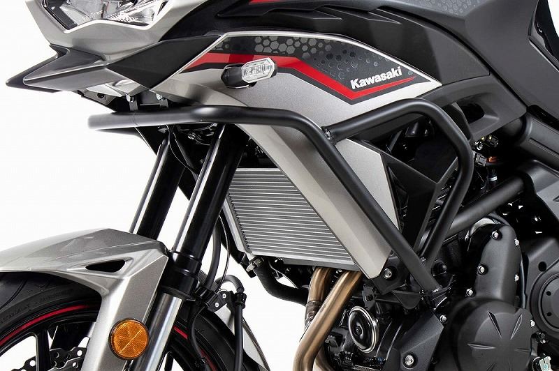 エンジンガード ブラック ヴェルシス650